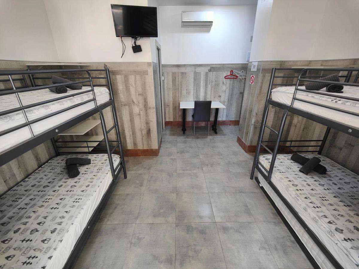 Hôtel Ріаza Lfach à Calp Extérieur photo