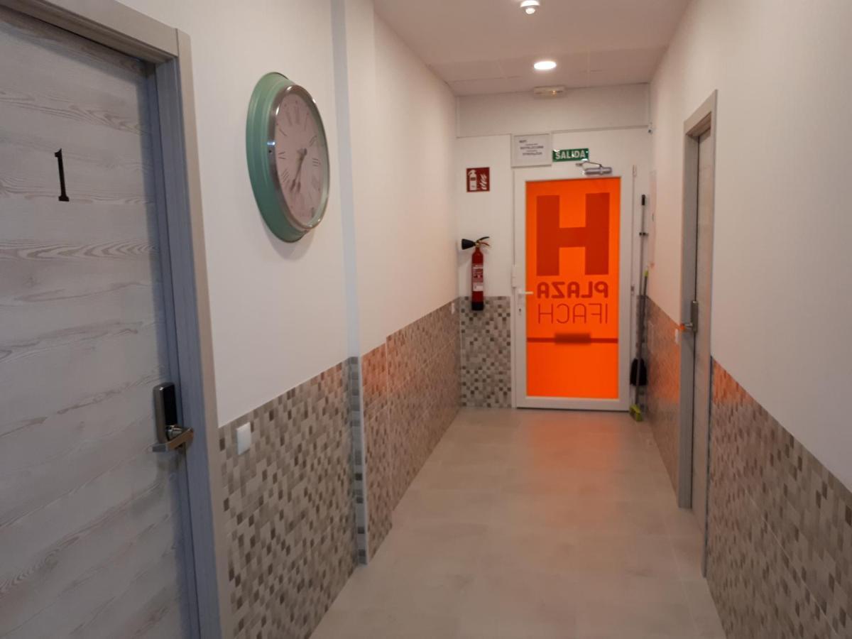 Hôtel Ріаza Lfach à Calp Extérieur photo
