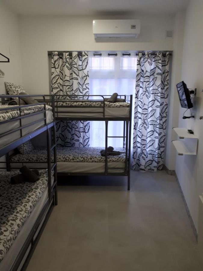 Hôtel Ріаza Lfach à Calp Extérieur photo